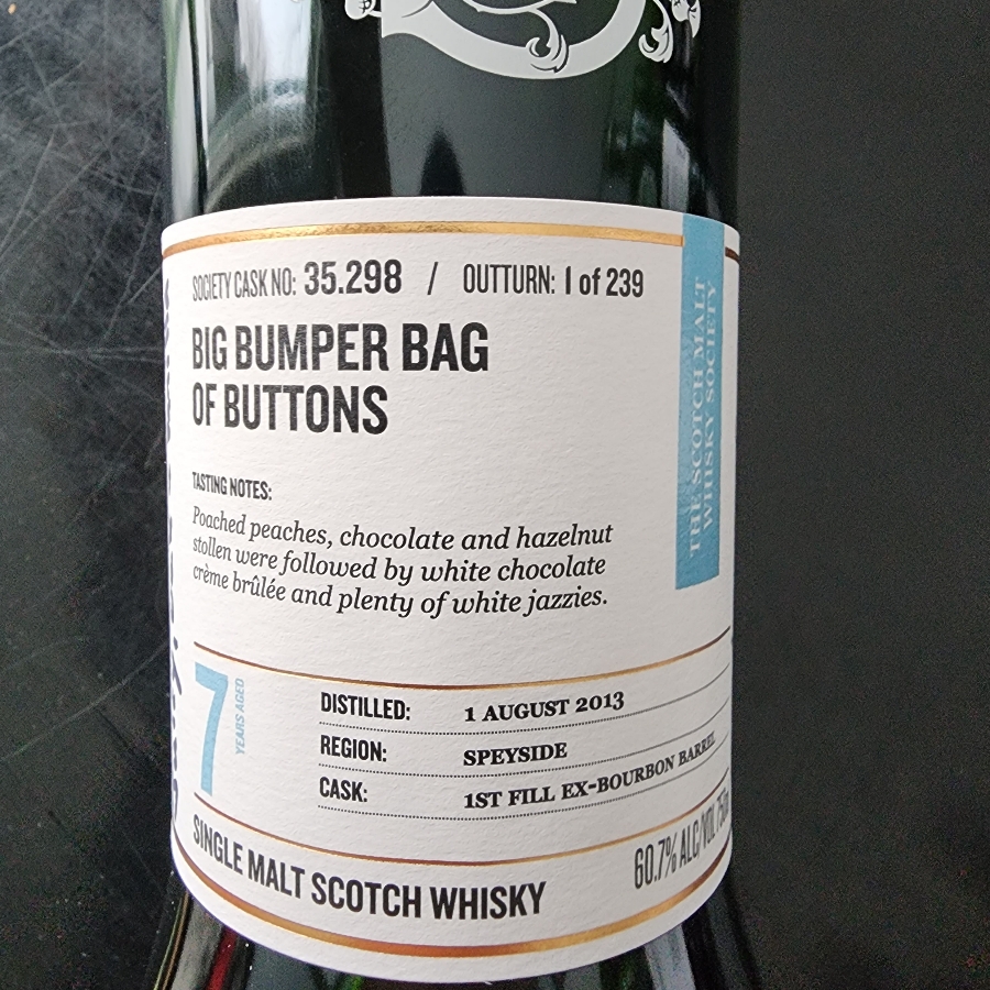 SMWS 35.298 Big Bumper Bag of Buttons