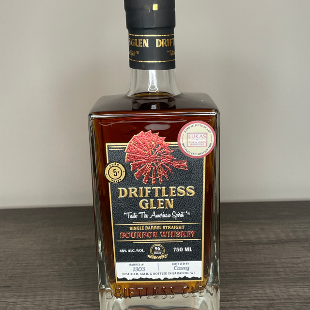 Driftless Glen Single Barrel Straight Bourbon Whiskey (Lukas Wine & Spirits Superstore)