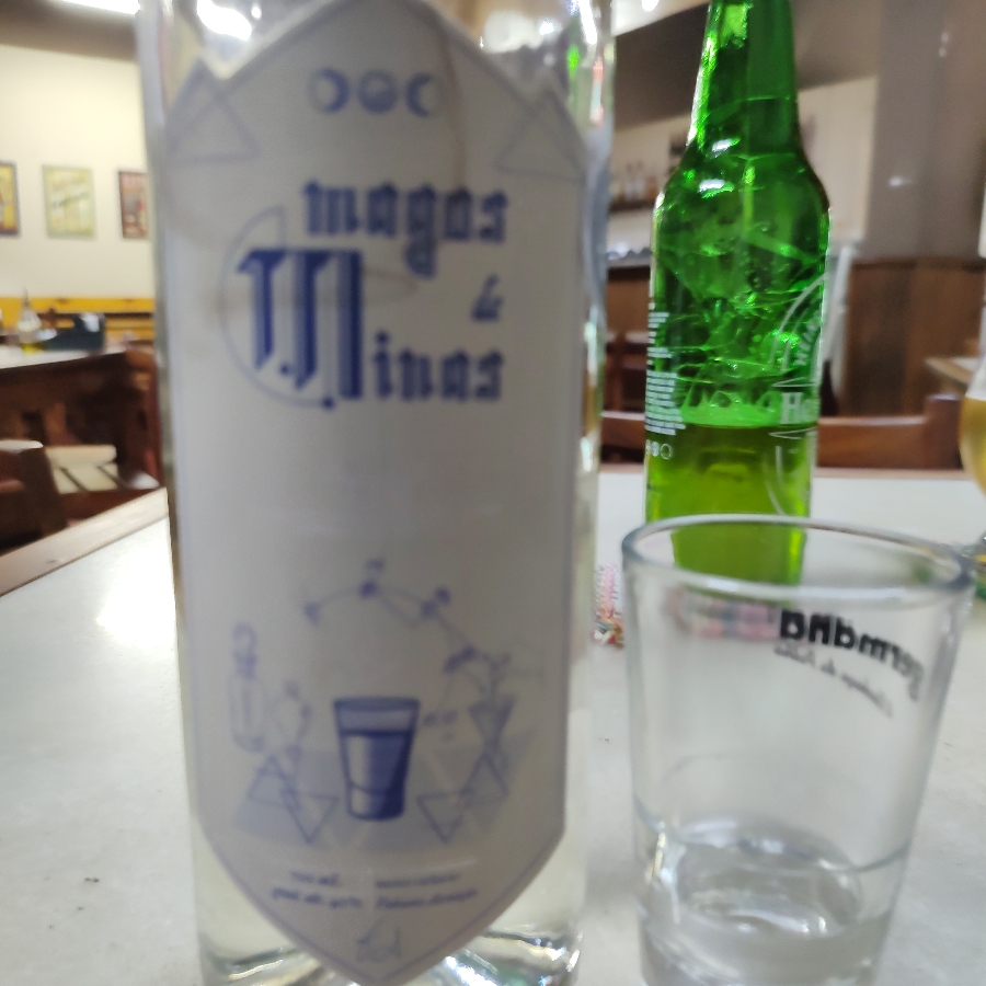 CACHAÇA MAGOS DE MINAS PRATA