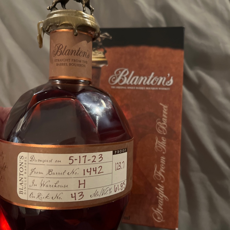 Blanton's Straight fron the Barrel 5-17-2023 Bottle #118