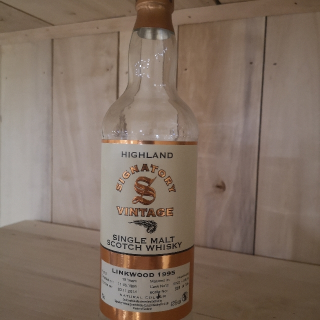 Linkwood 1995 19 Year 86 Proof Collection (Signatory)