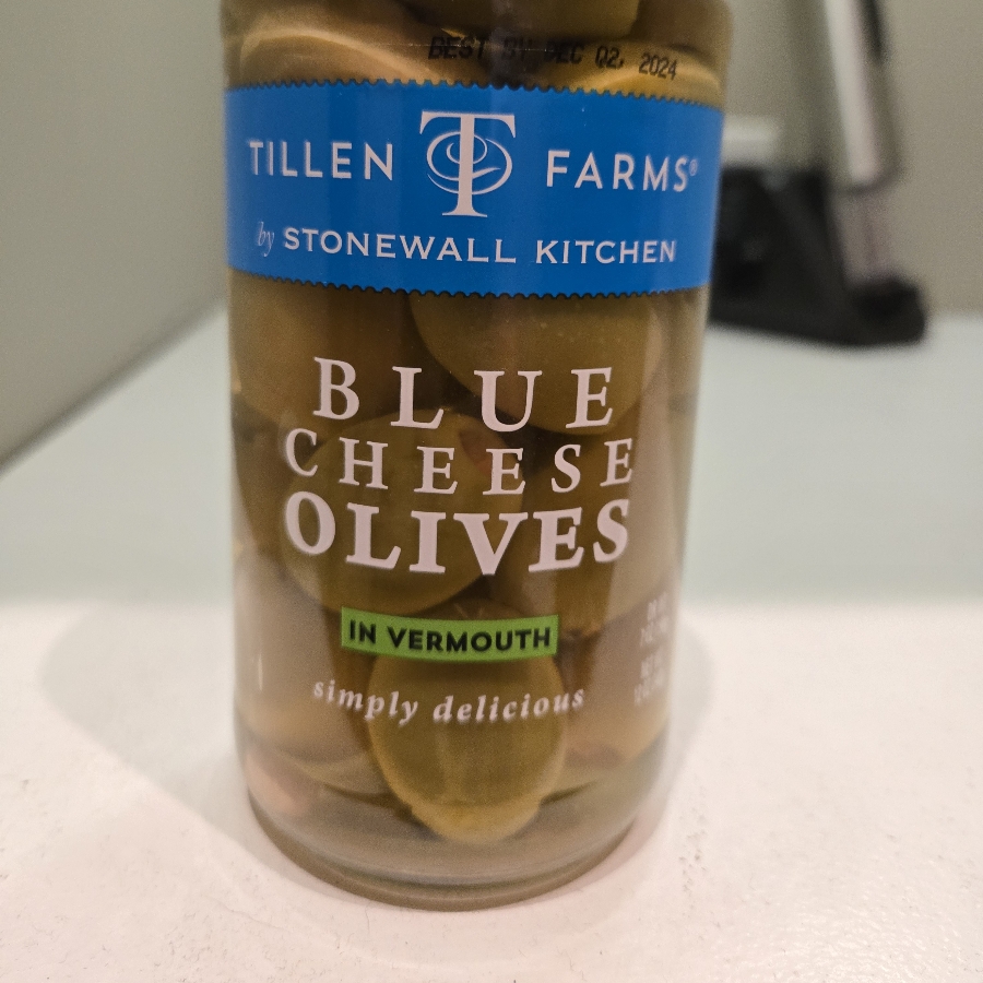 Tillen Farms Blue heese Olives