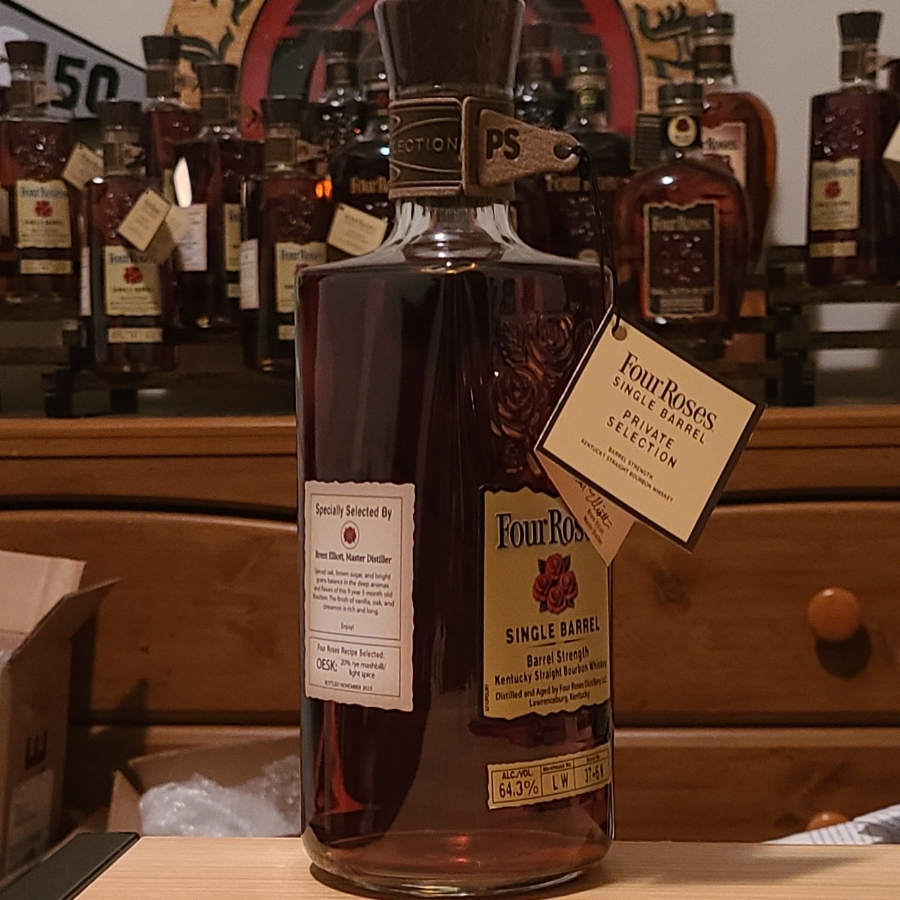 Four Roses Single Barrel Barrel Strength (OESK LW 37*6N - Brent Elliott)