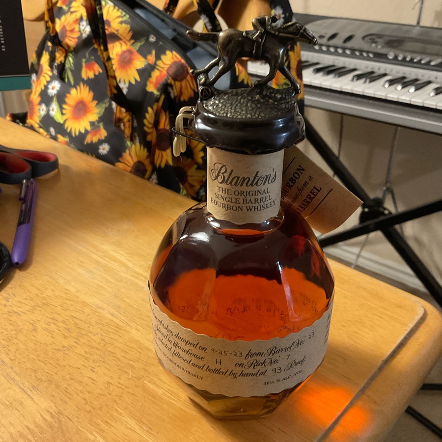 Blanton's Original Single Barrel Bourbon Whiskey Sazerac Barrel Select (Spec's Barrel # 231) Dump Date 9-25-2023 Warehouse H Rick No. 7 375ml