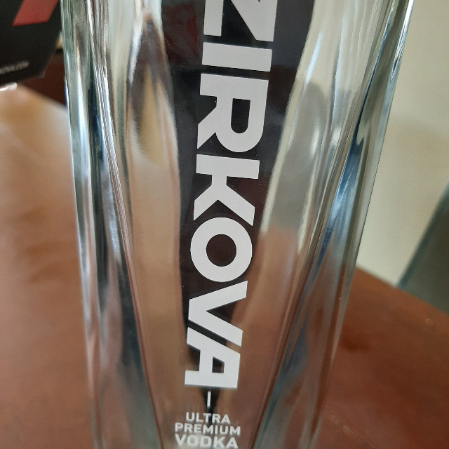 Zirkova