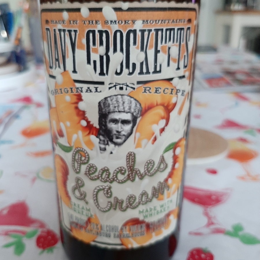 Davy Crocketts Peaches & Cream
