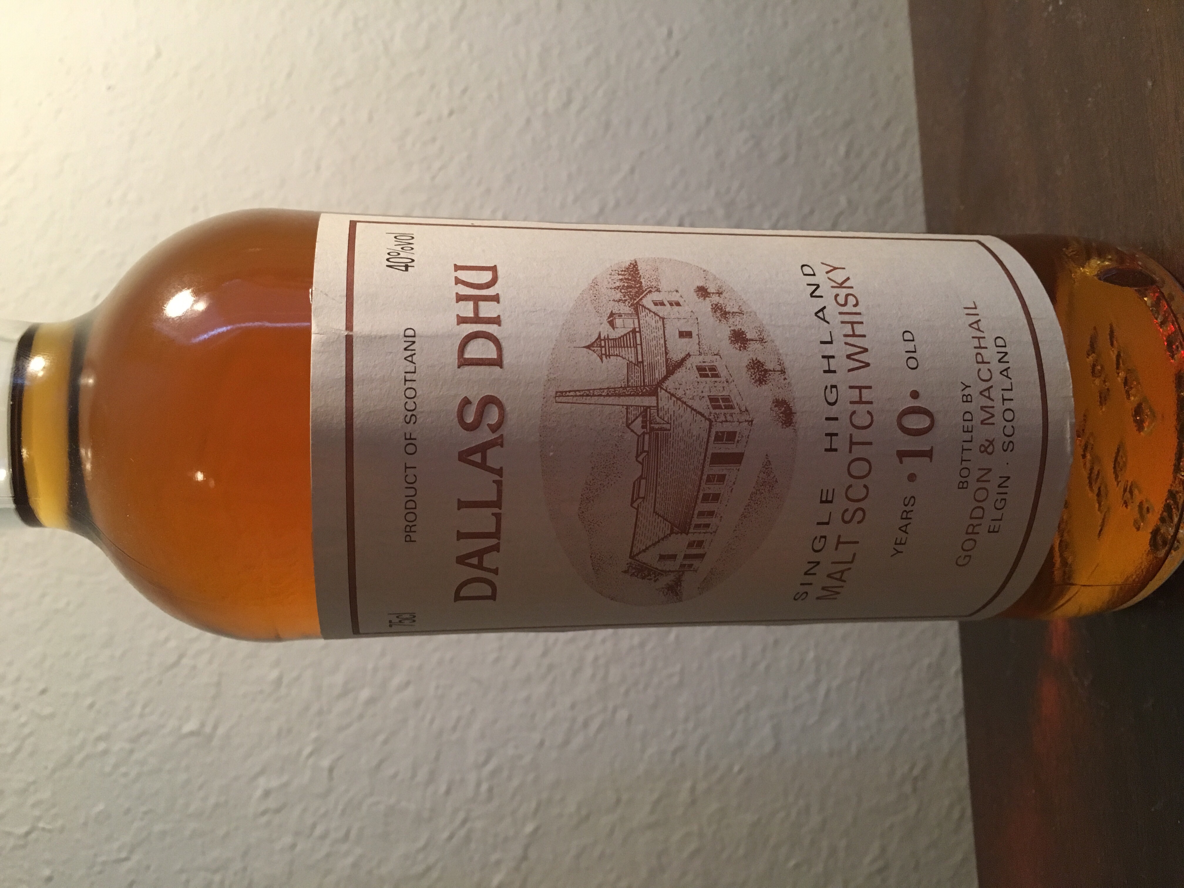 Dallas Dhu 10 (Gordon & MacPhail)