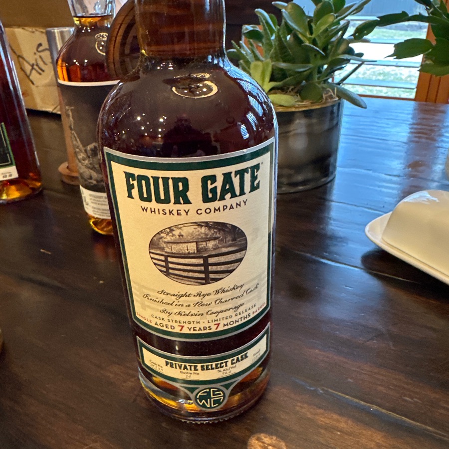 Four Gate Straight Rye Whiskey Private Select Cask M135