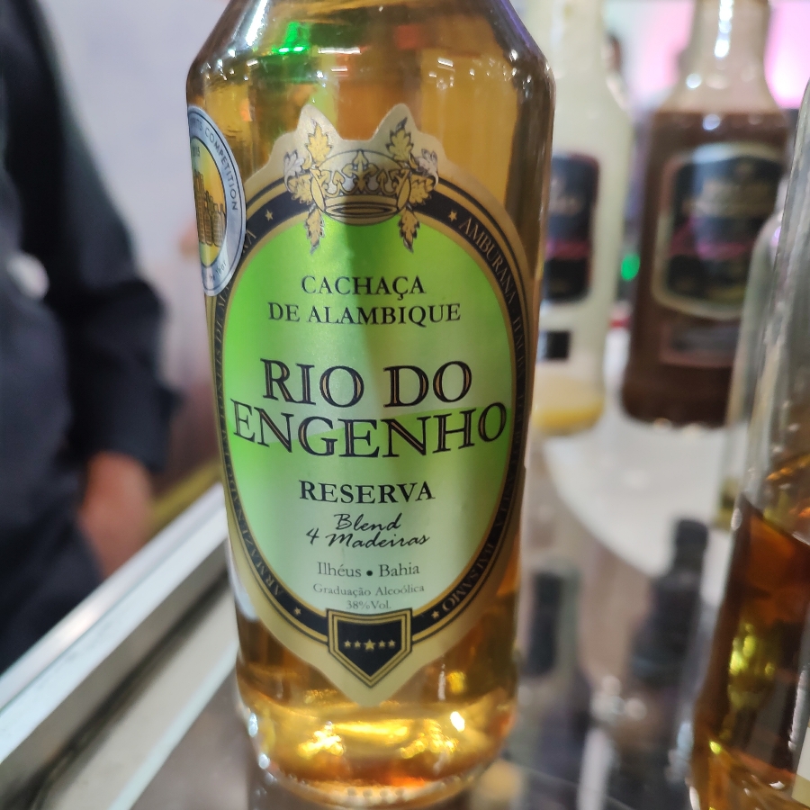 CACHAÇA RIO DO ENGENHO RESERVA 4 MADEIRAS