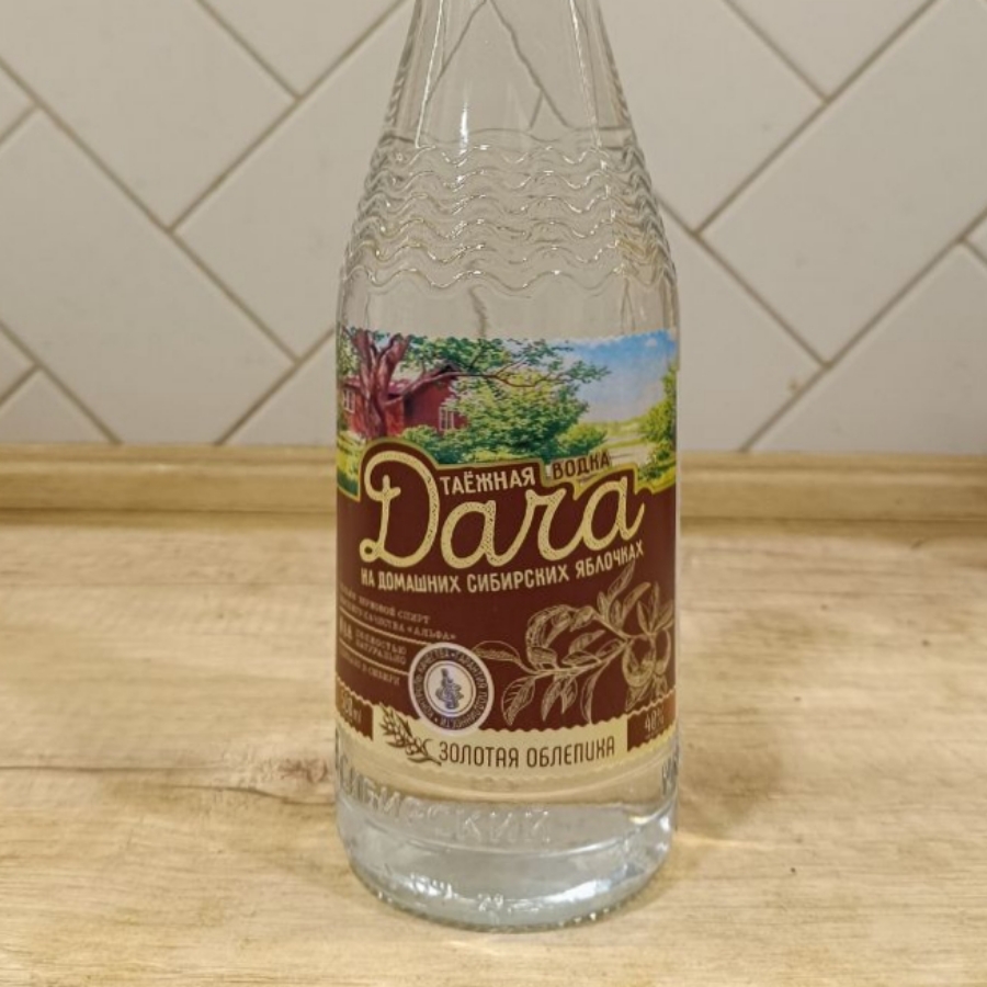 Tayezhnaya dacha / Таёжная дача
