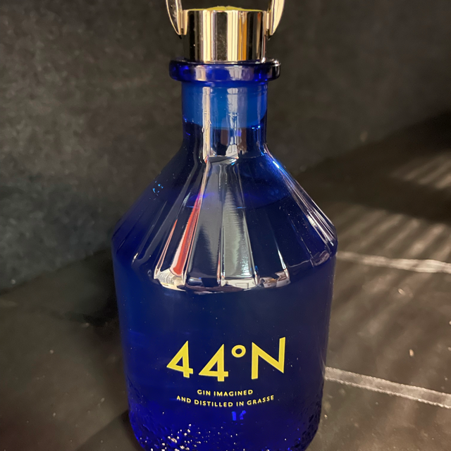 44°N Gin