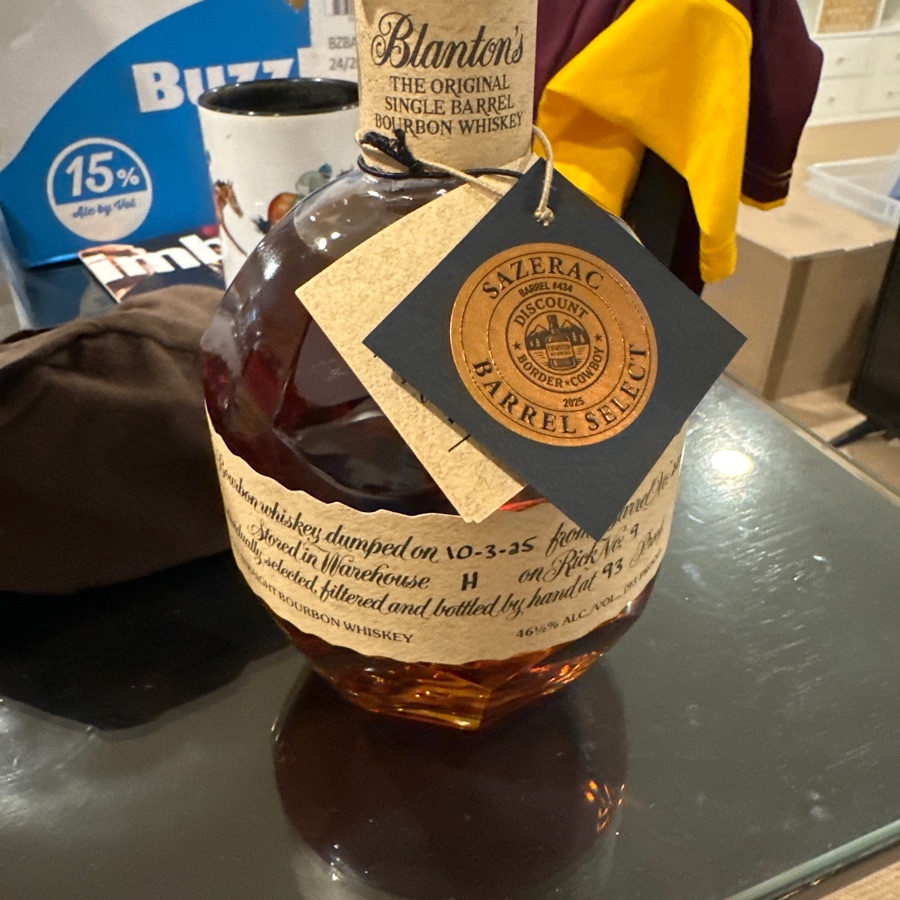 Blanton's Original Single Barrel Bourbon Whiskey Sazerac Barrel Select Discount Border Cowboy Barrel 225 Warehouse H Rick 9 Dumped 10-3-2025