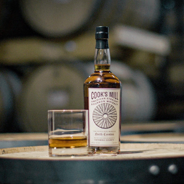 Cook's Mill American Straight Bourbon Whiskey