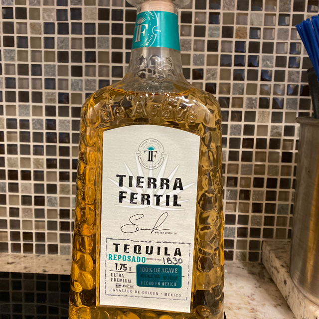 Tierra Fertil Reposado