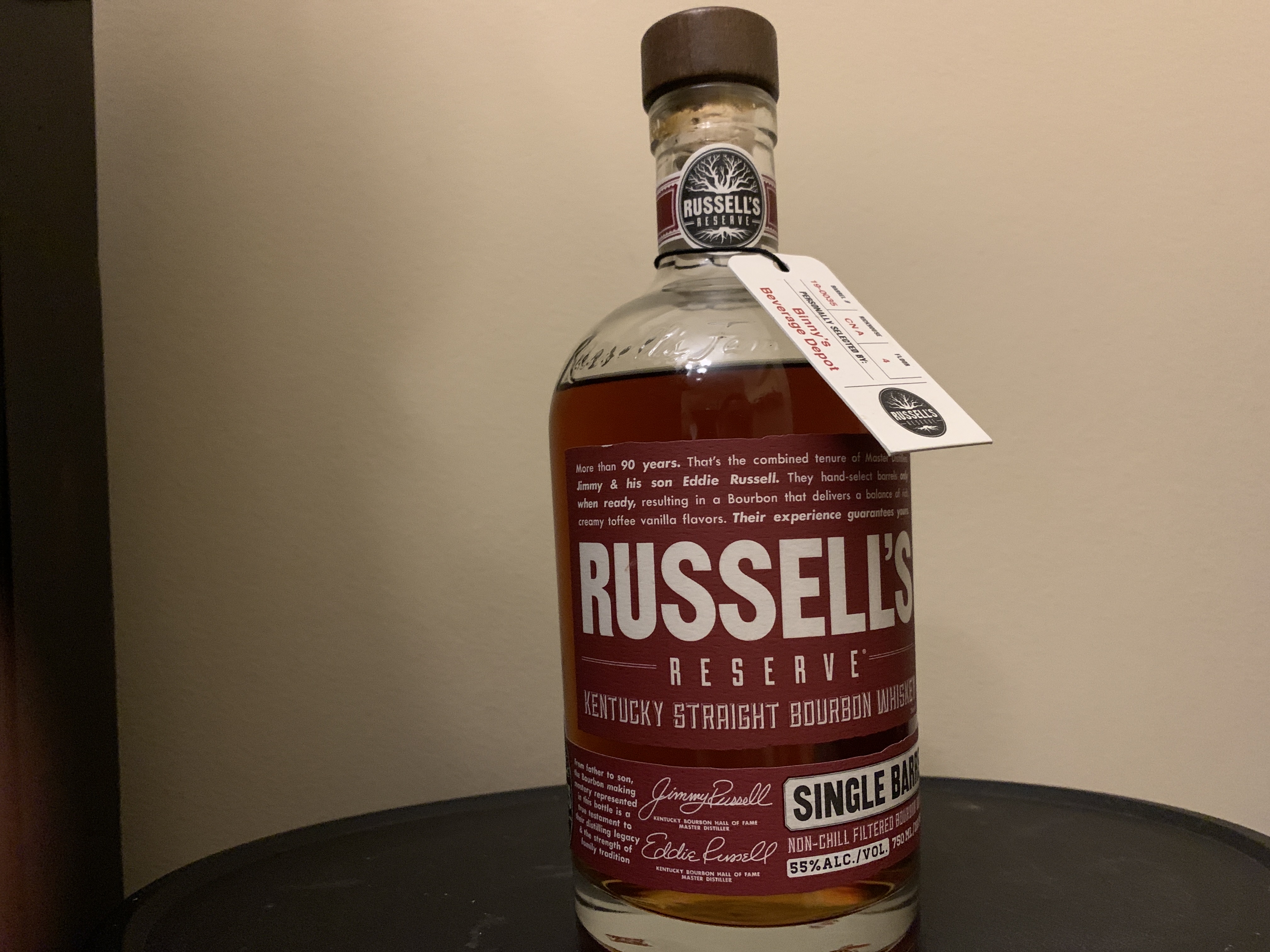 Russels Reserve (Handpick 19-0035)