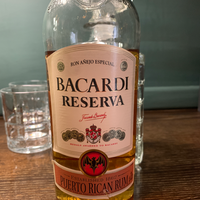 BACARDI Reserva Ron Añejo Especial