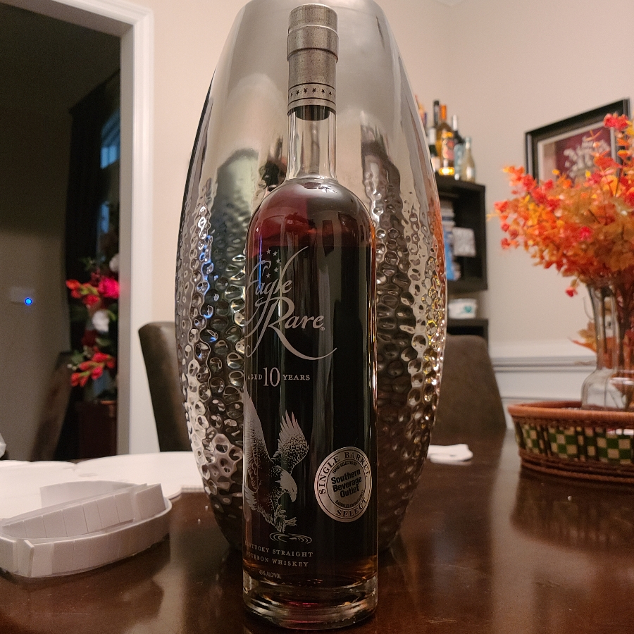 Eagle Rare Single Barrel (Southern Beverage Outlet)