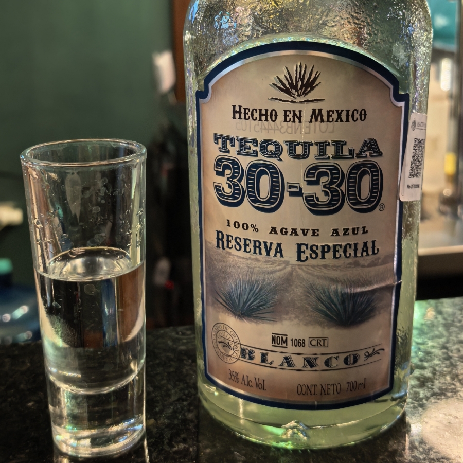 30 30 Blanco
