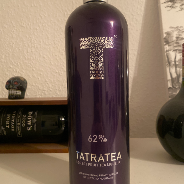 62% TATRATEA Forest Fruit Liqueur