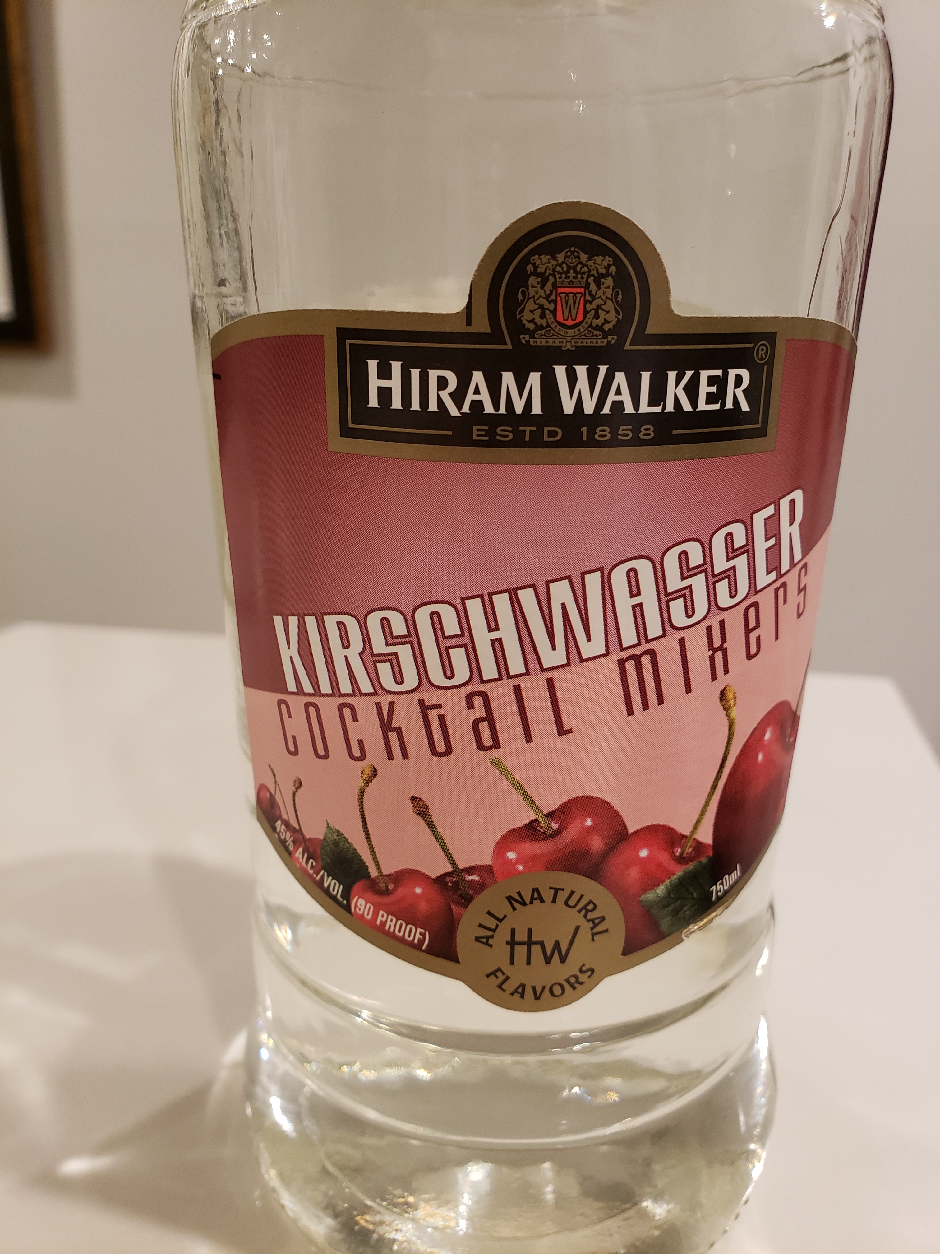 Hiram Walker Kirschwasser