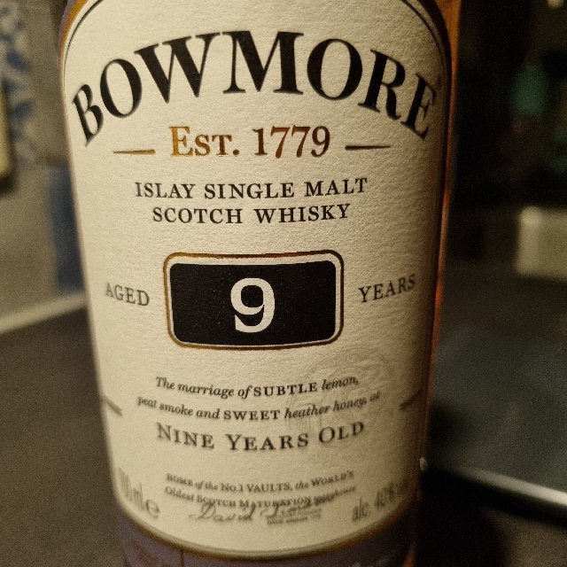Bowmore 9 Year