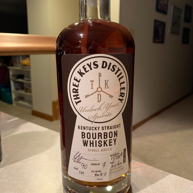 Three Keys Distillery Kentucky Straight Bourbon Whiskey