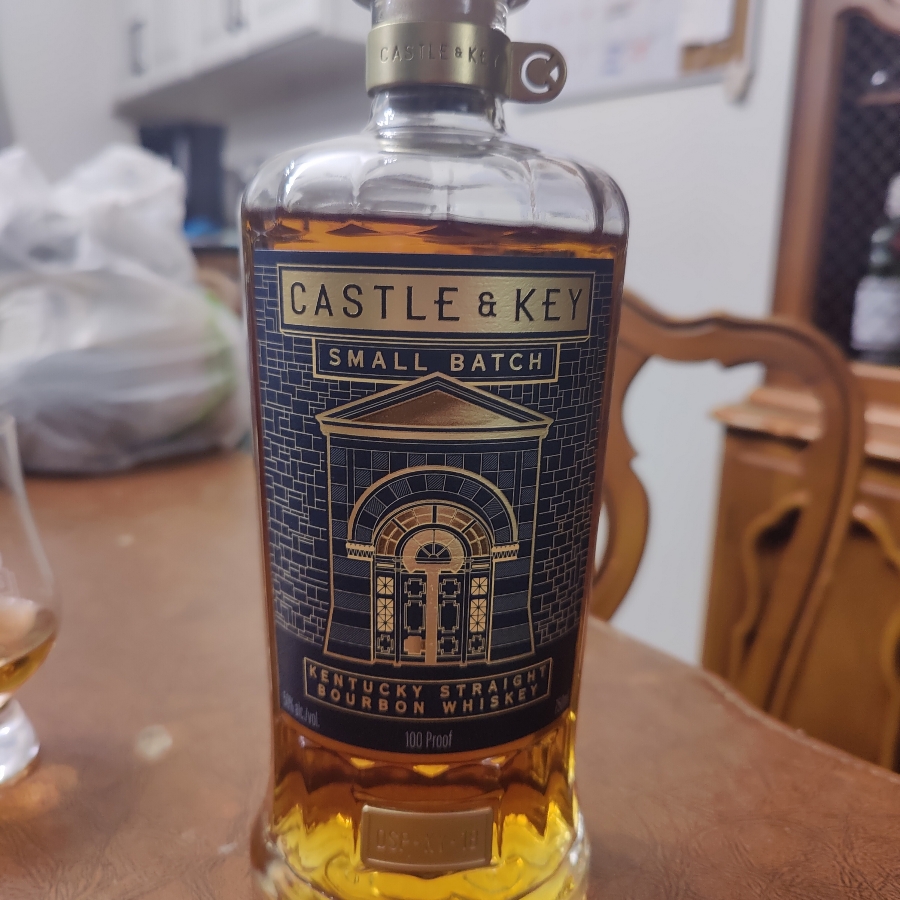Castle & Key Small Batch Bourbon 2024 (Batch 1)