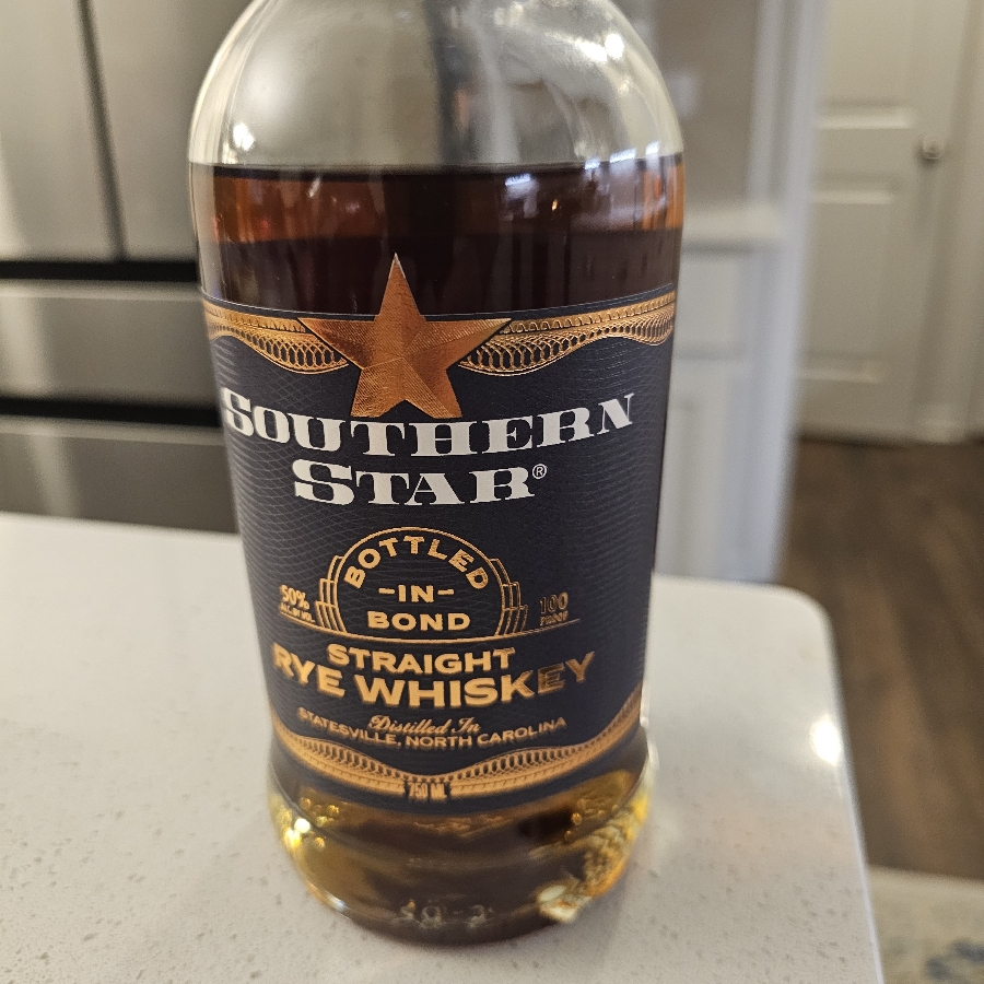 Southern Star Bottled in Bond Straight Rye Whiskey Blended