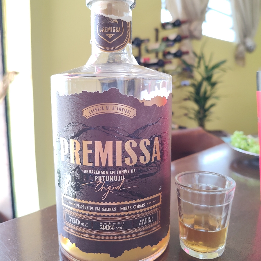 CACHAÇA PREMISSA EXTRA PREMIUM PUTUMUJU 10 ANOS