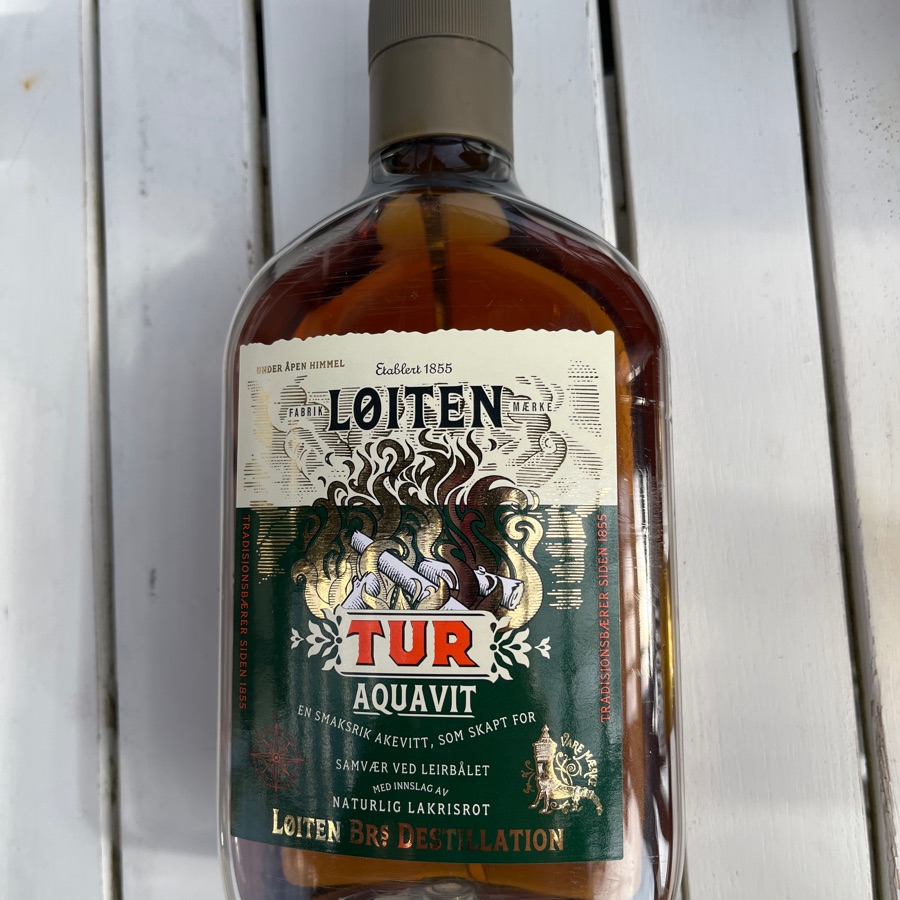 Løiten Tur Aquavit