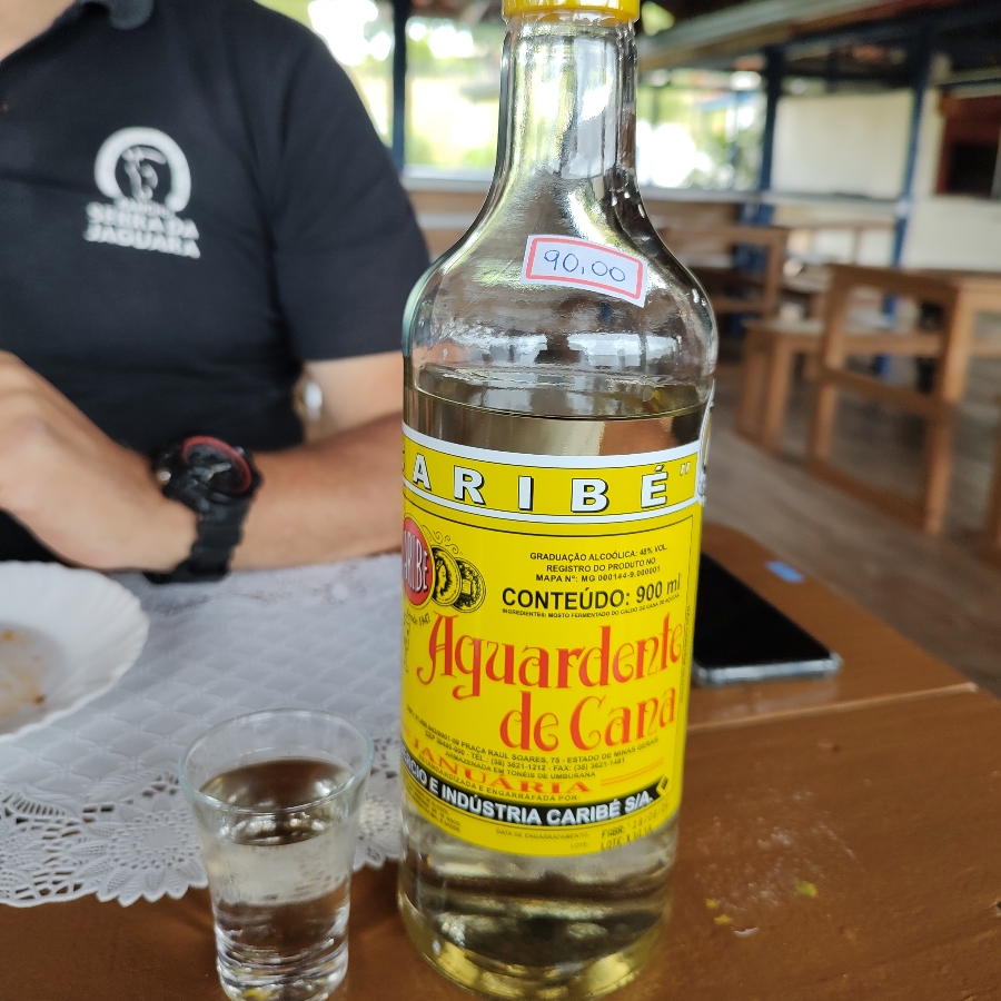CACHAÇA CARIBÉ AMBURANA