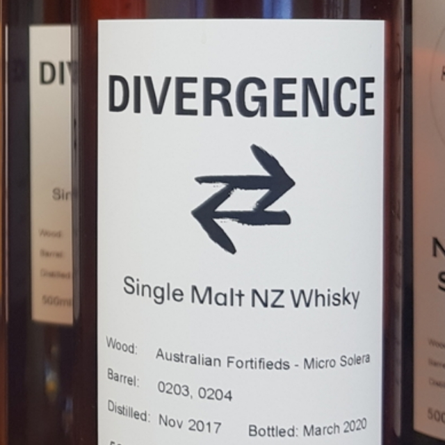 Divergence NZ Single Malt ex SA Port Oak