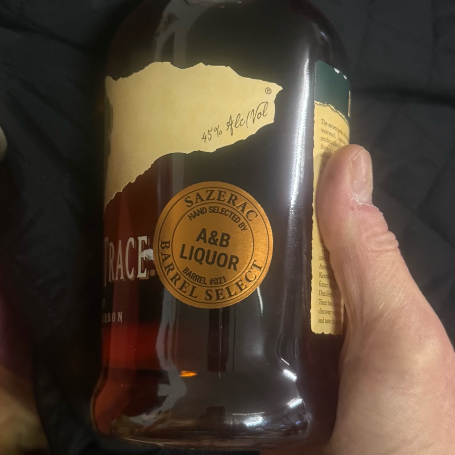 Buffalo Trace Single Barrel Select Bourbon A&B Liquor and Tobacco (Barrel #021)