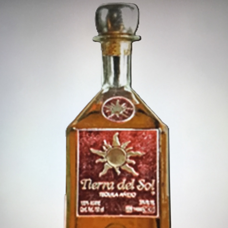 Tierra del Sol Añejo