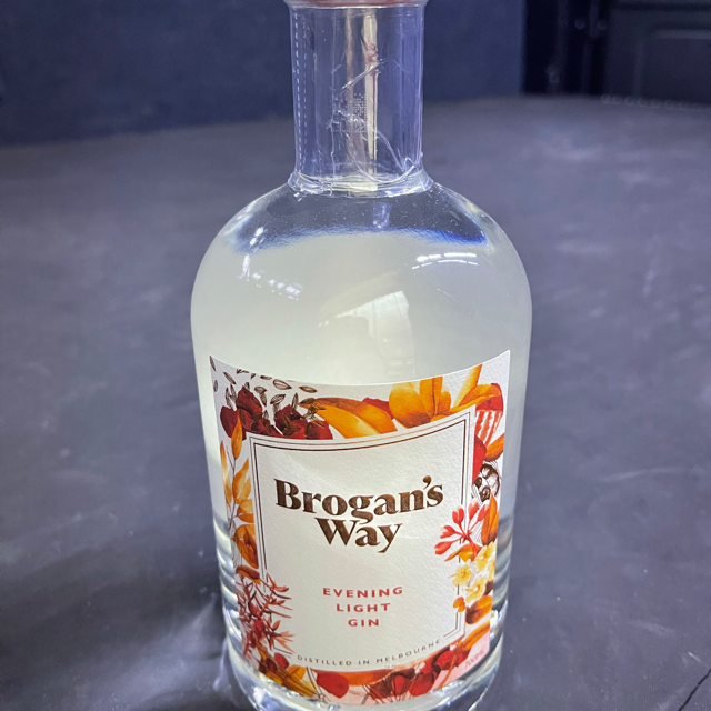 Brogans Way - Evening light Gin