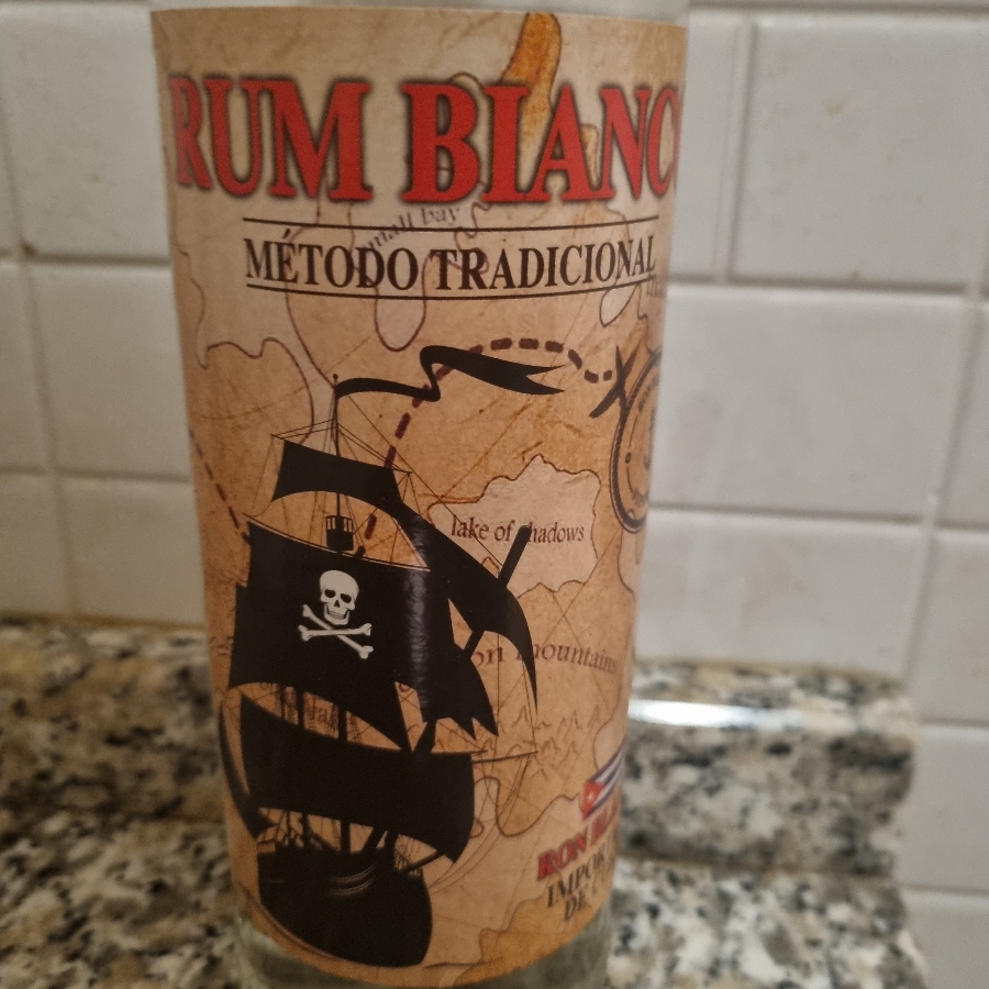 Rum Bianco Método tradicional