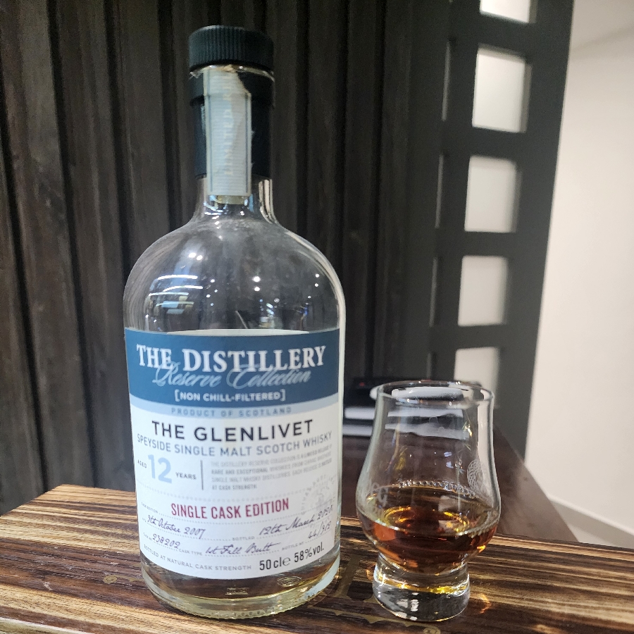Glenlivet 12yo Single Cask Distillery Exclusive Cask No. 238202