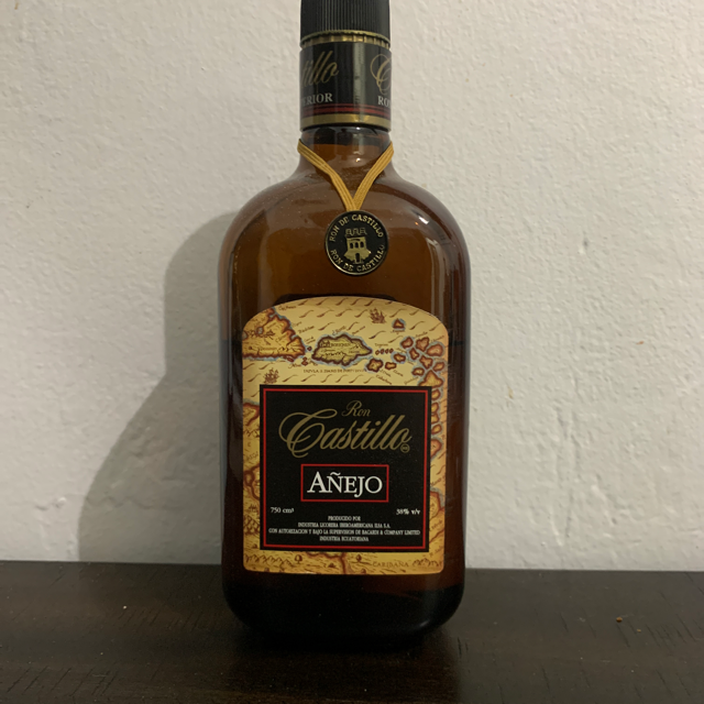 Ron Castillo Añejo