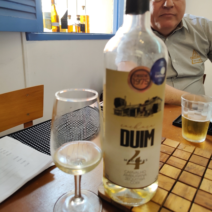 CACHAÇA DUIM 4 MADEIRAS