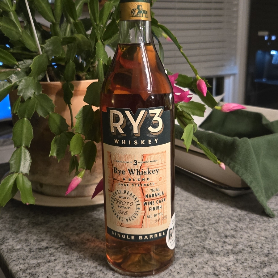 RY3 rye single barrel Naranja wine cask finish