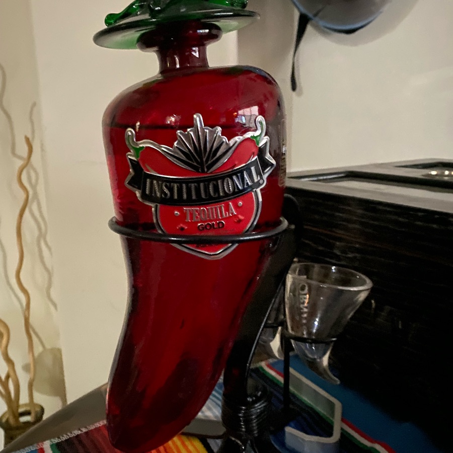 Institucional tequila