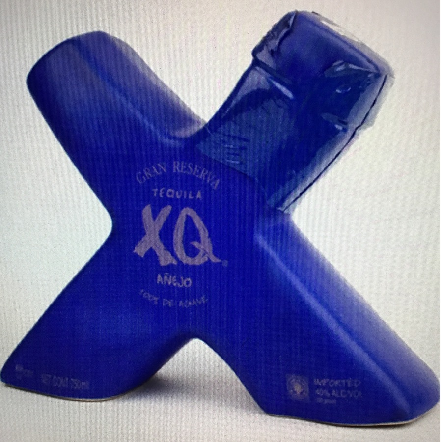 XQ Añejo