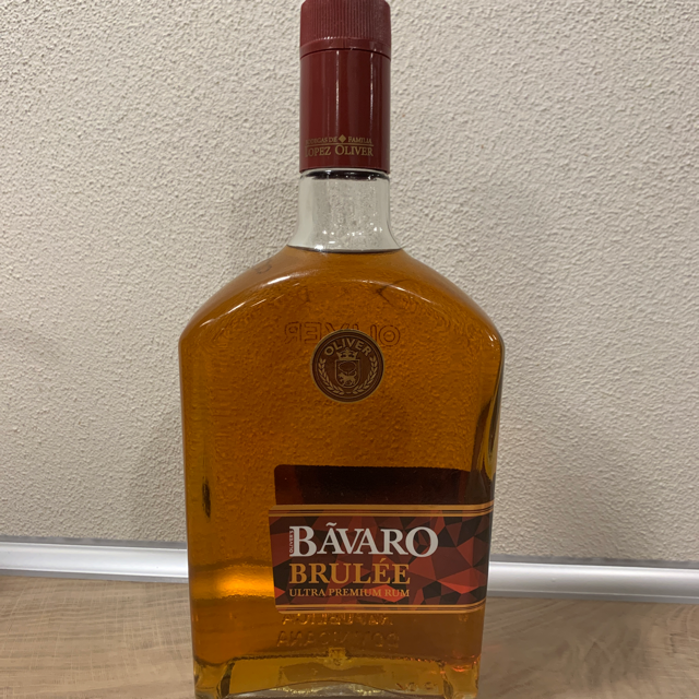 Oliver's Bãvaro brulée ultra premium rum