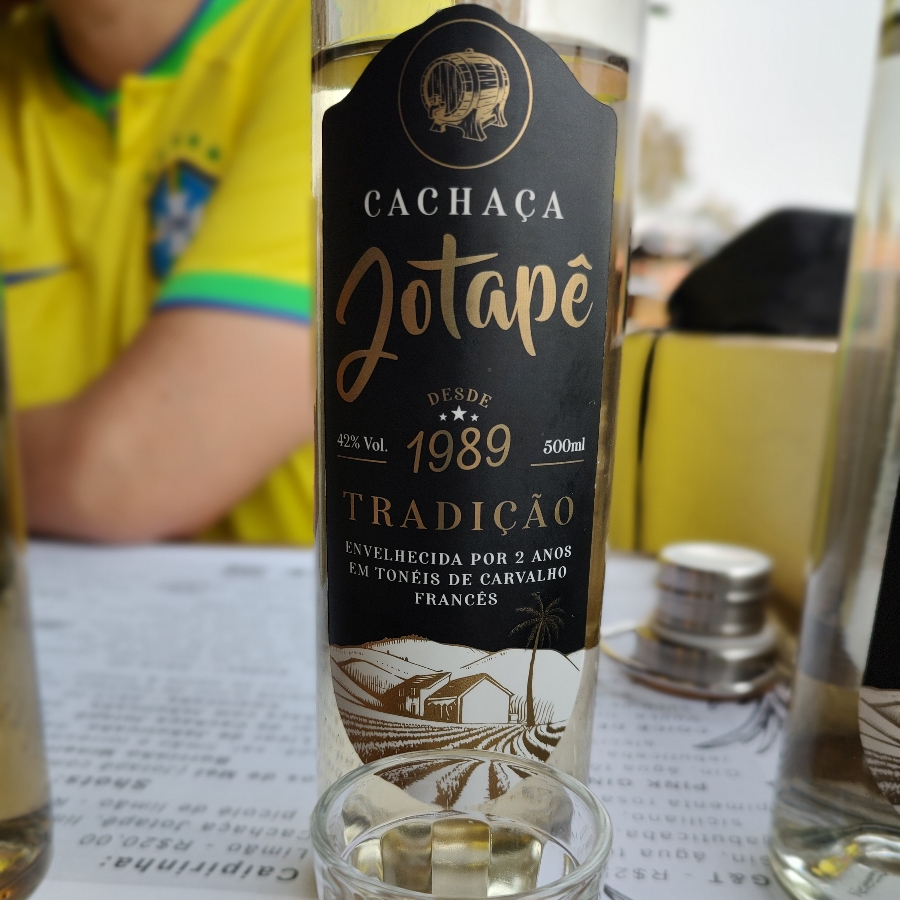 CACHAÇA JOTAPÊ TRADIÇÃO 2 ANOS CARVALHO FRANCÊS