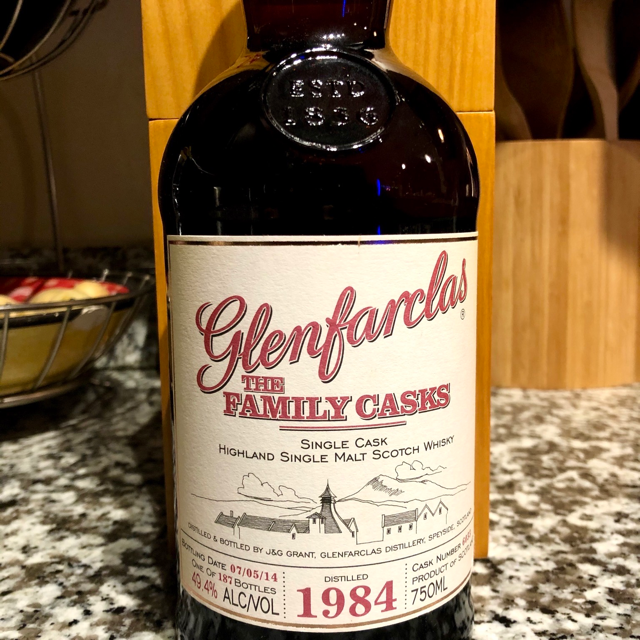 Glenfarclas The Family Casks 1984 (cask 6033)