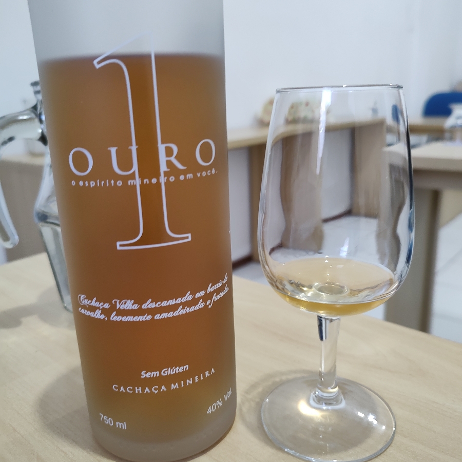Cachaça Ouro 1 Velha