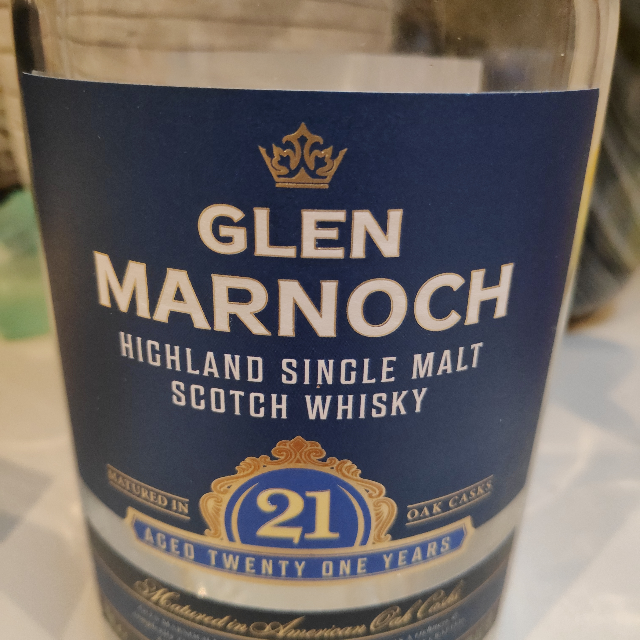 Glen Marnoch Highland Single Malt Scotch Whiskey 21 Years Oak Cask
