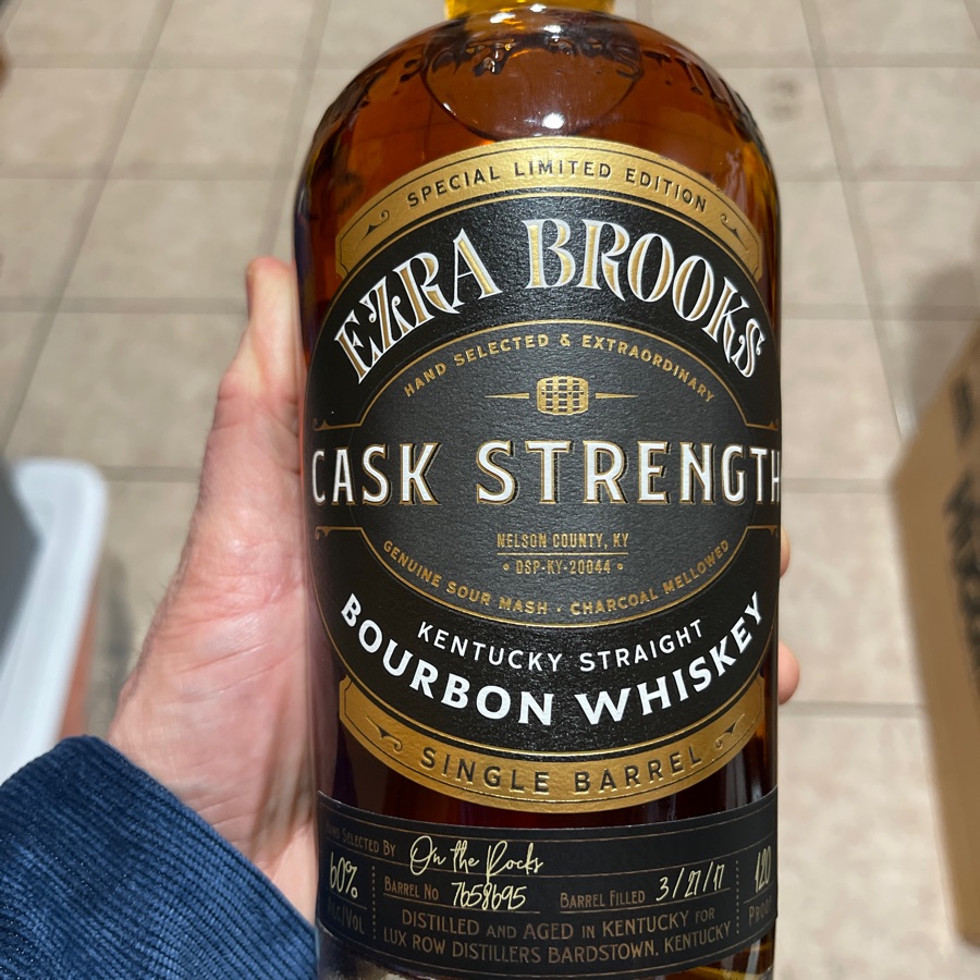 Ezra Brooks Cask Strength Single Barrel, On the Rocks Pick 7657695