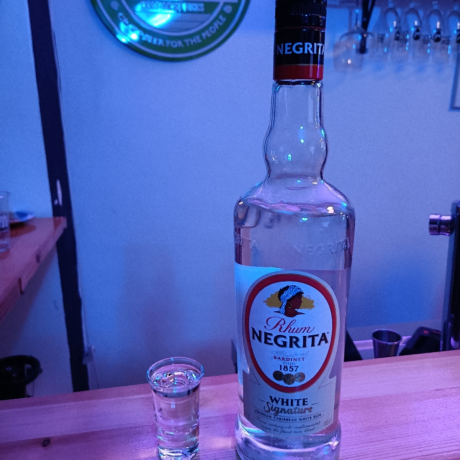 Negrita - White Signature