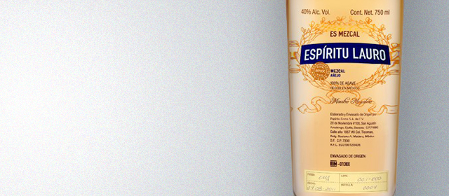 Espíritu Lauro Añejo Mezcal